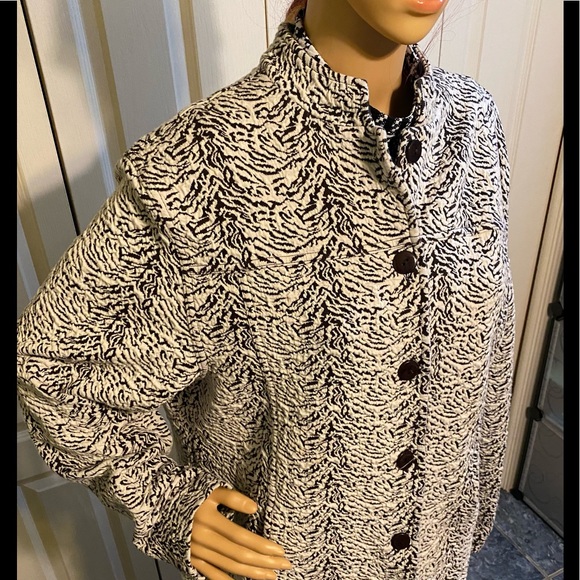 Blast Women’s Cardigan Sweater - Picture 2 of 8